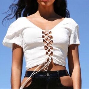 I.AM.GIA GWENYTH BARDOT TOP - WHITE SIZE X-SMALL (NEW WITH TAGS) A15